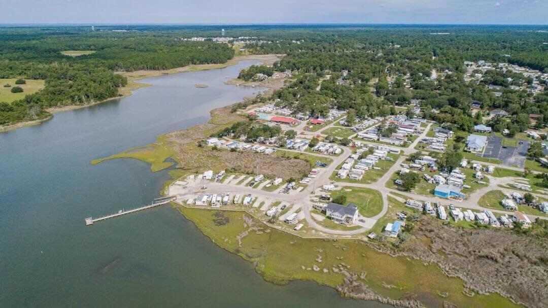 Surf City 2Br Park Home With Waterfront View And Parking Extérieur photo